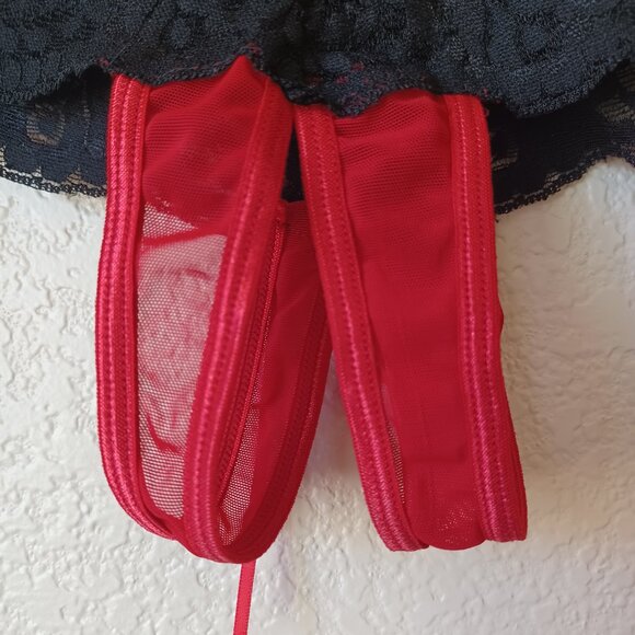 Vintage Frederick's of Hollywood Seduction Crotchless Lace Garter Panty Womens L - Picture 6 of 14